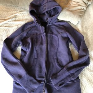 Lululemon navy scuba zip-up size 10.